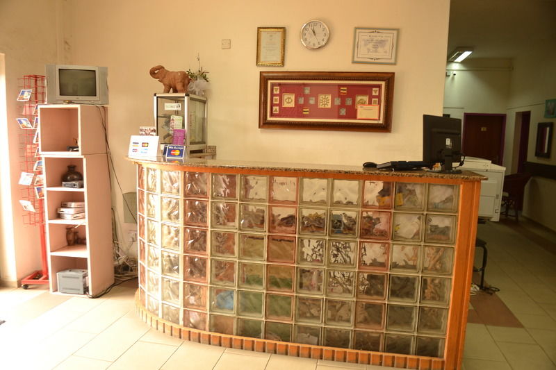 Pink Hostel Άκρα Εξωτερικό φωτογραφία