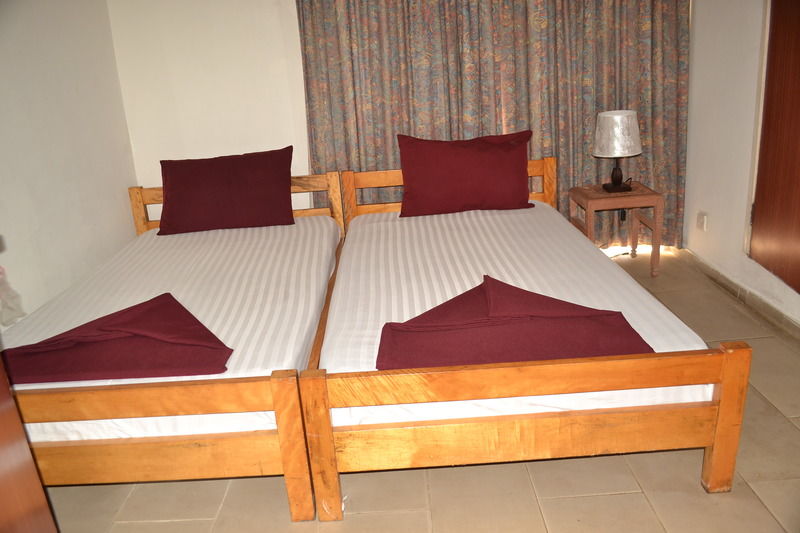 Pink Hostel Άκρα Εξωτερικό φωτογραφία