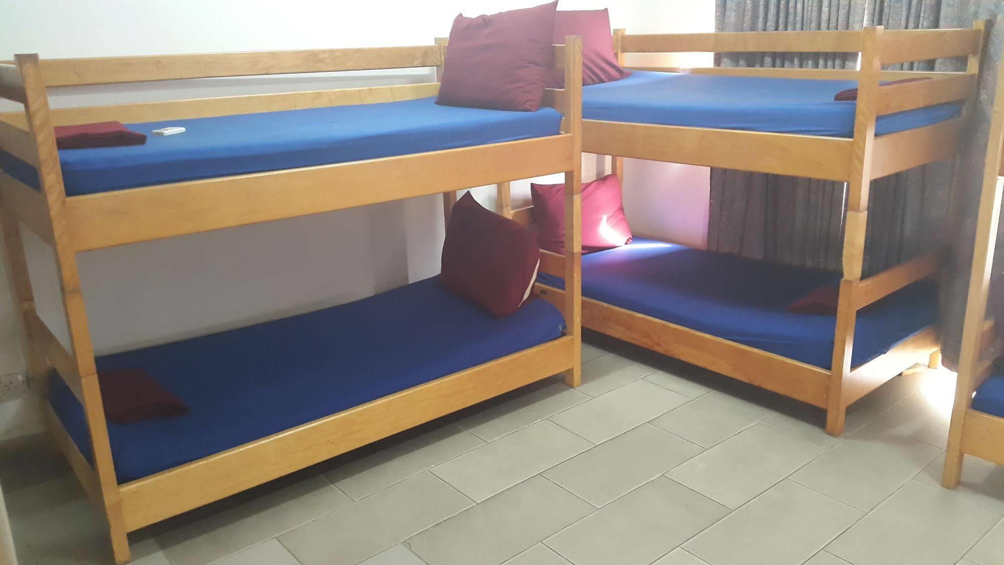 Pink Hostel Άκρα Εξωτερικό φωτογραφία