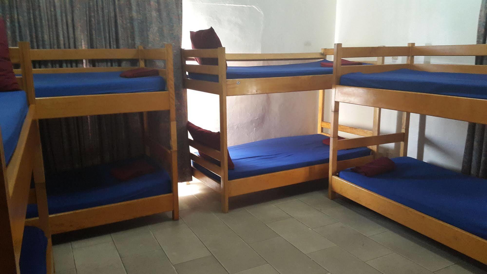 Pink Hostel Άκρα Εξωτερικό φωτογραφία