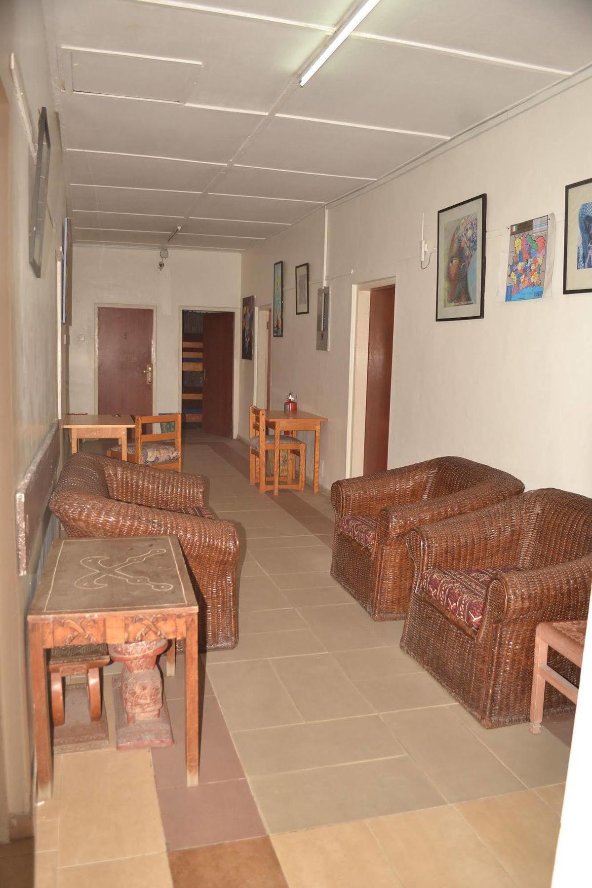 Pink Hostel Άκρα Εξωτερικό φωτογραφία