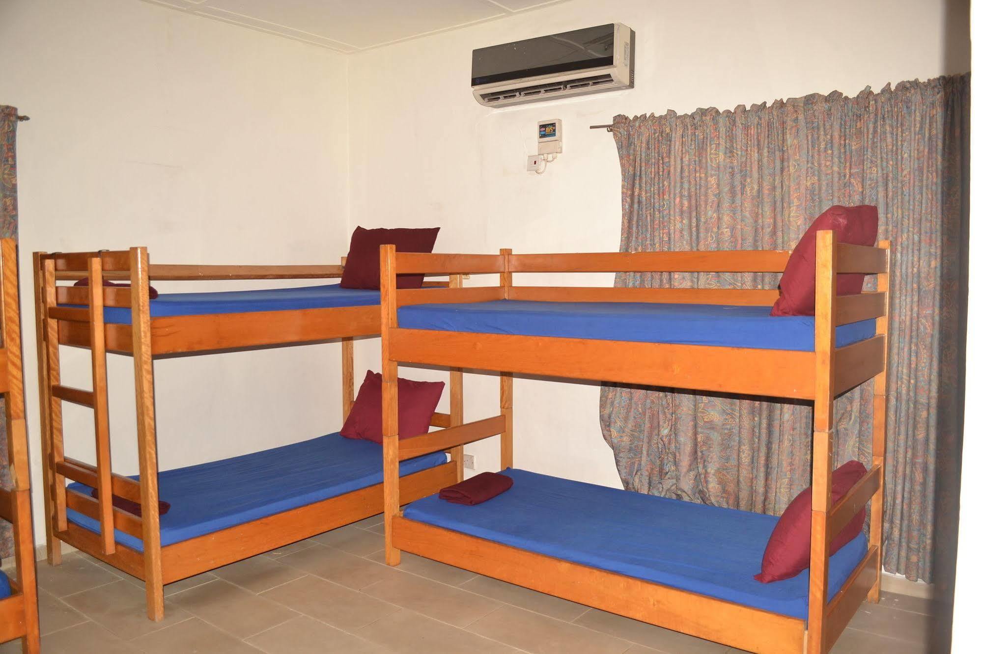Pink Hostel Άκρα Εξωτερικό φωτογραφία