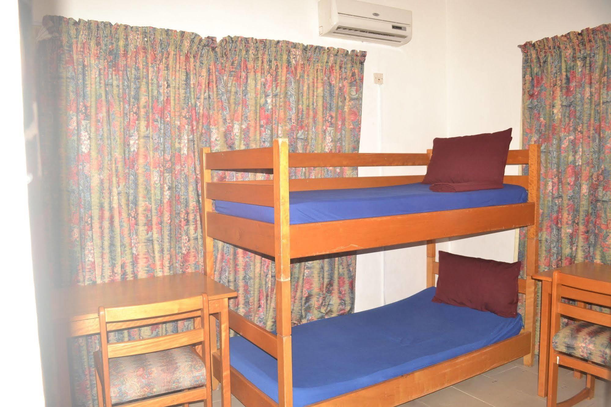 Pink Hostel Άκρα Εξωτερικό φωτογραφία