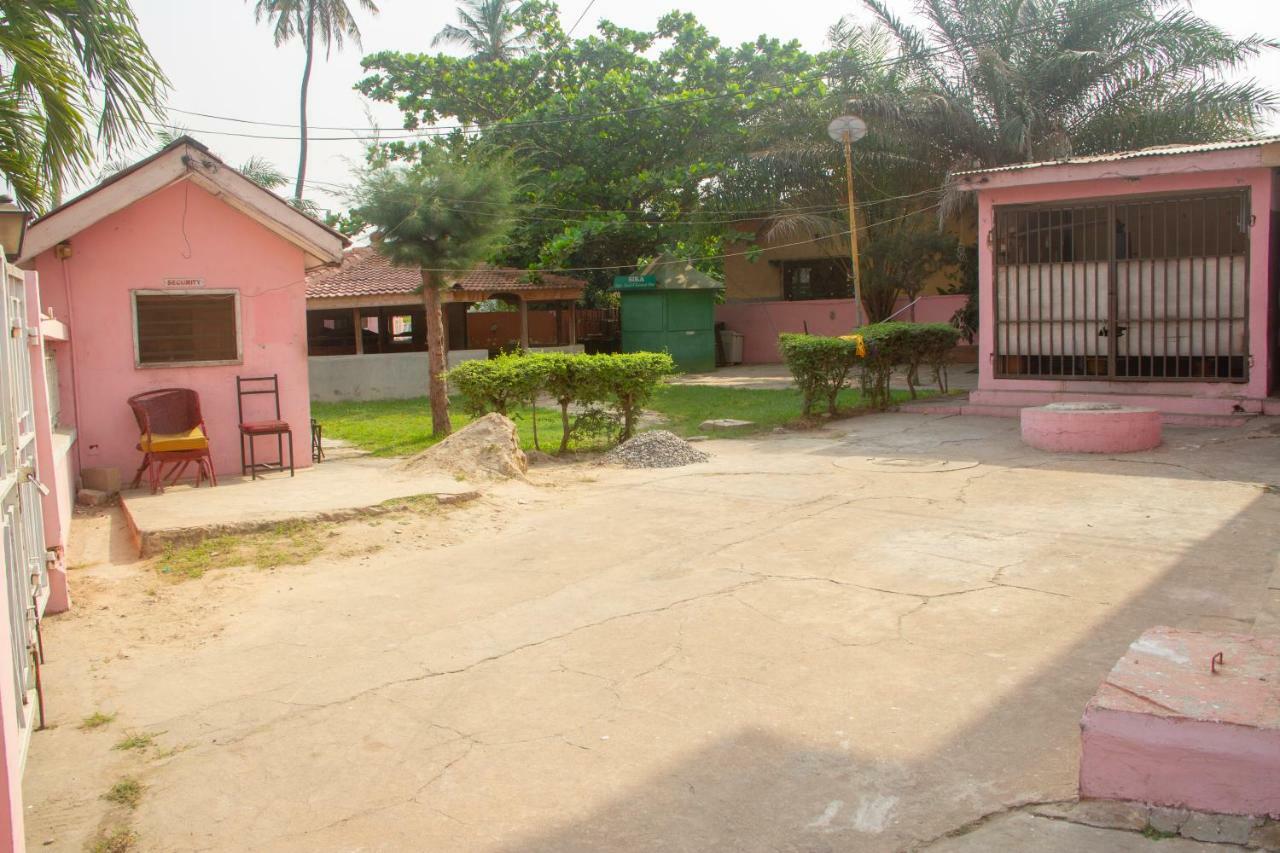 Pink Hostel Άκρα Εξωτερικό φωτογραφία