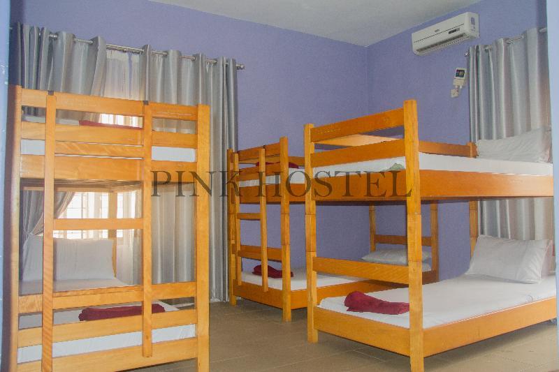 Pink Hostel Άκρα Εξωτερικό φωτογραφία