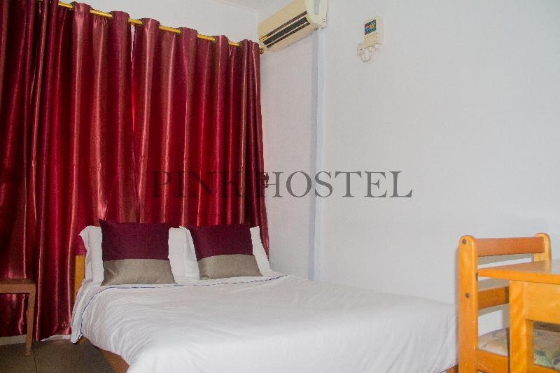 Pink Hostel Άκρα Εξωτερικό φωτογραφία
